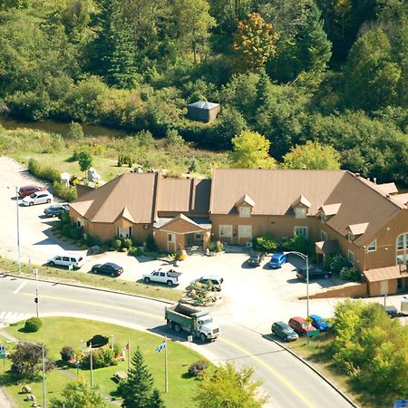 Hotel Alila Saint-Sauveur-des-Monts Kültér fotó