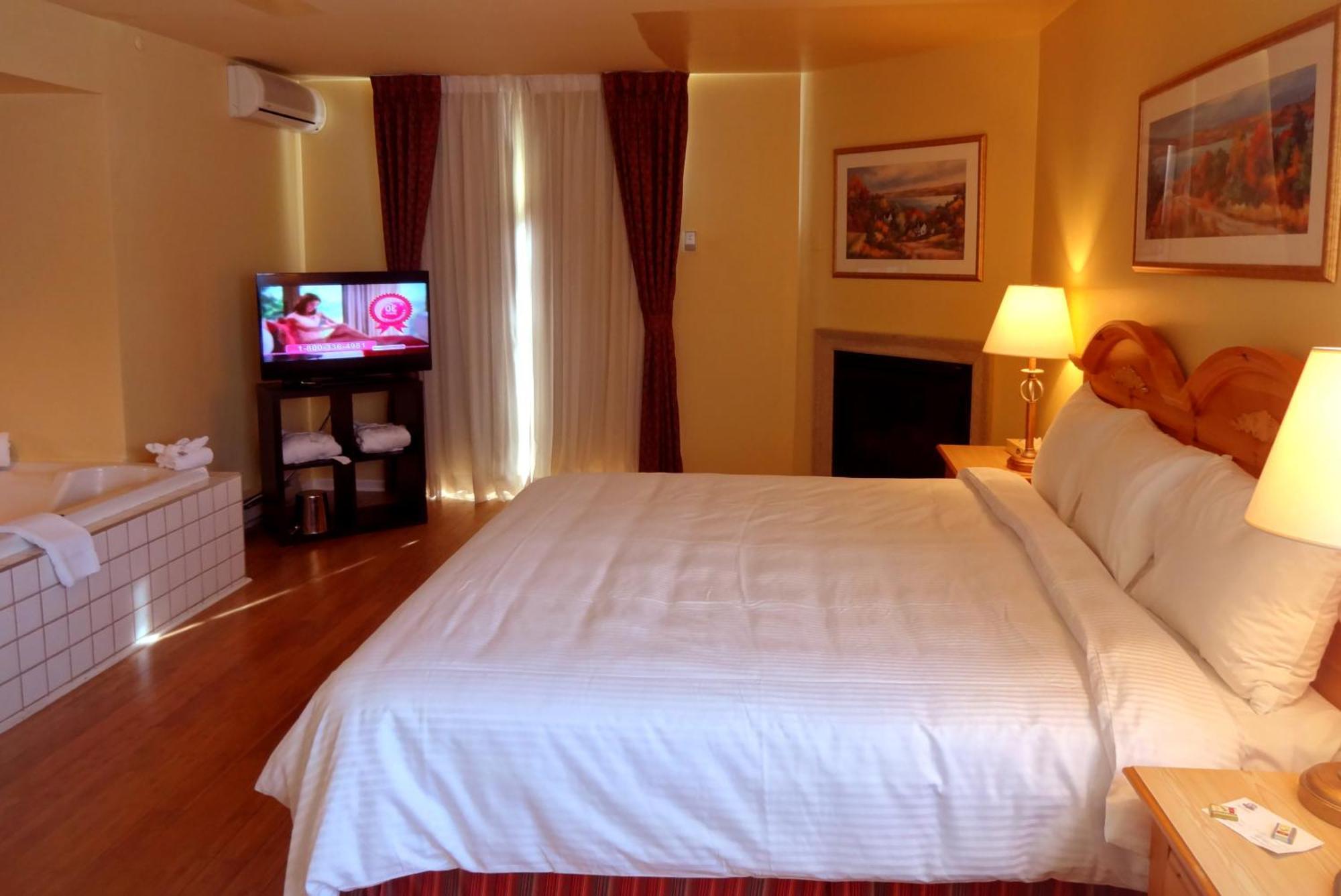 Hotel Alila Saint-Sauveur-des-Monts Kültér fotó